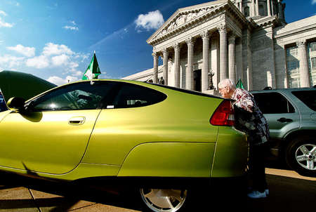 Photo story on hybrid cars traveling around the state of Missouri - photo taken in Jefferson City, MO